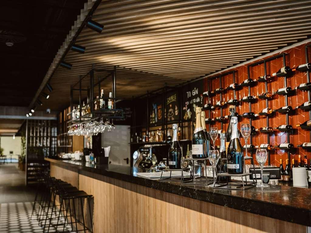 Ibis Styles Sibiu Arsenal Hotell Restaurant bilde