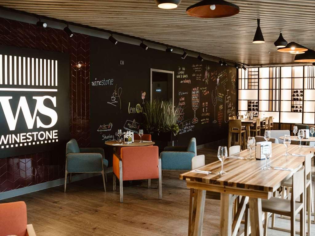 Ibis Styles Sibiu Arsenal Hotell Restaurant bilde
